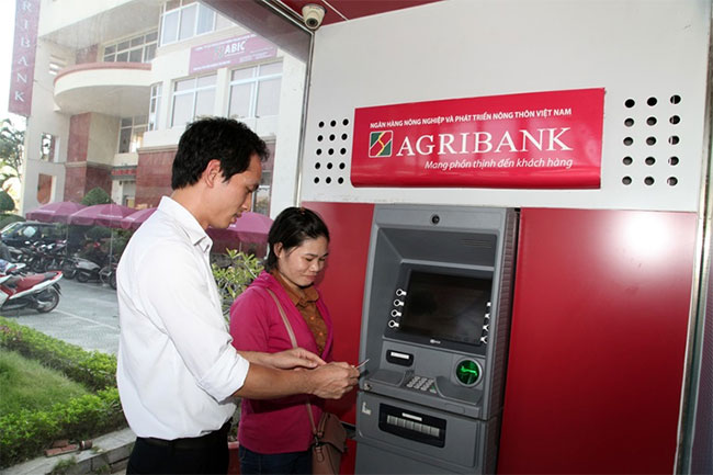 Kiểm tra số dư Agribank qua cây ATM