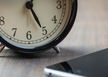 hẹn giờ tắt máy tính