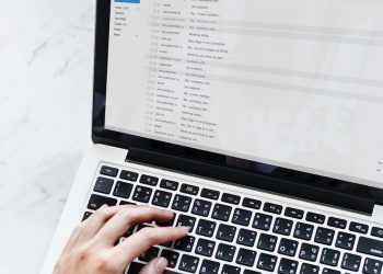 Cách tạo chữ ký Gmail đơn giản và chuyên nghiệp