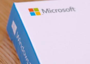 cai windows 7 hay windows 10