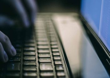 máy tính chạy chậm